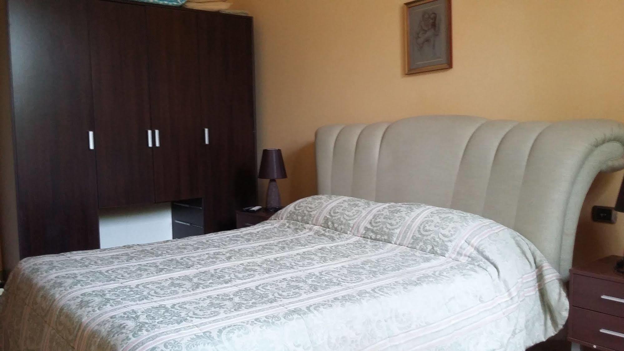 B&B Castellazzo Paceco Bagian luar foto